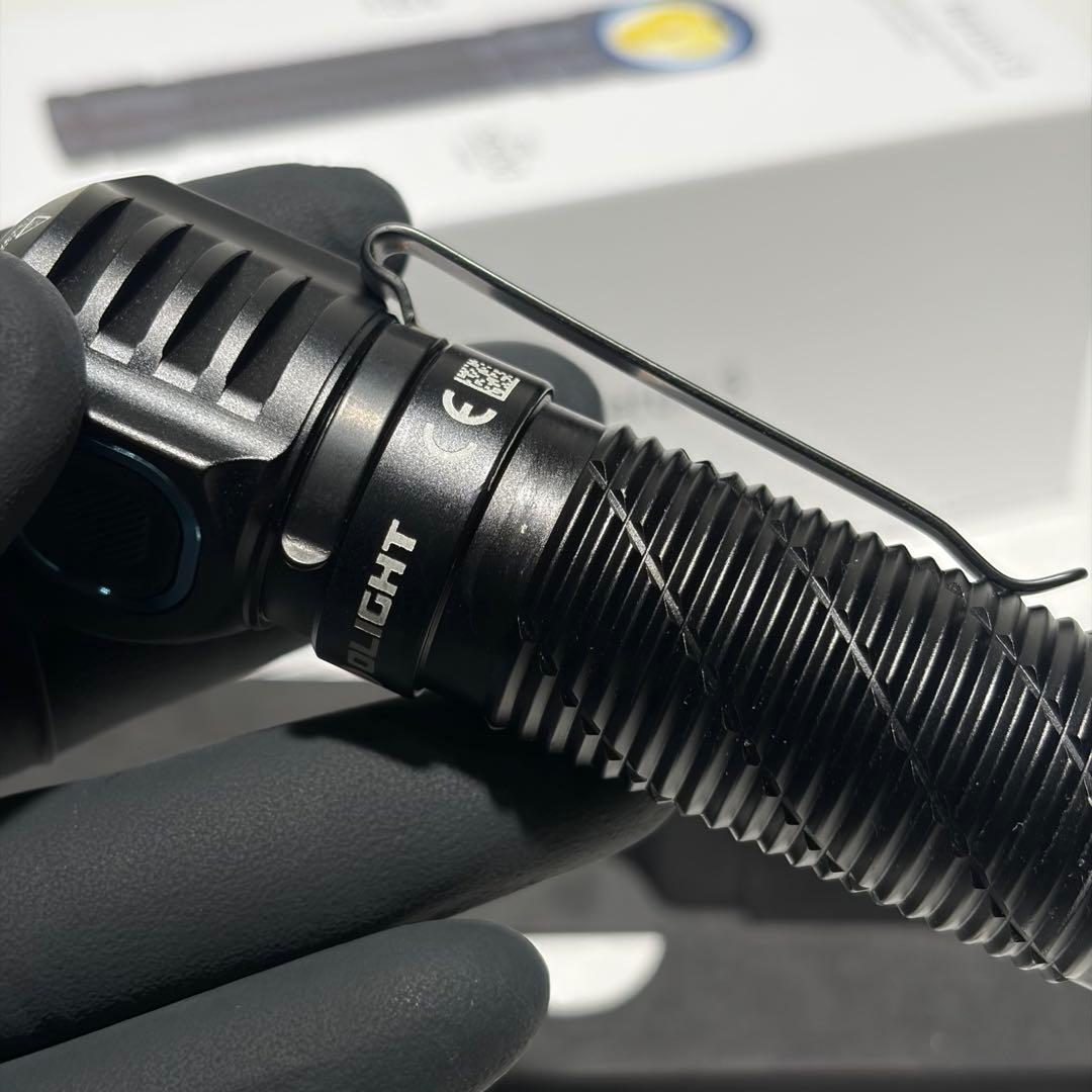 Olight Perun 3 ヘッドライト ブラック +予備電池1本