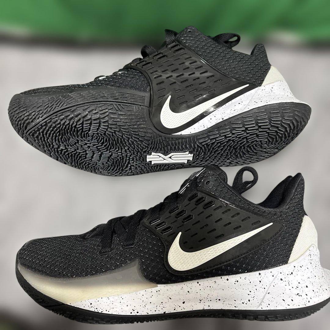 本日限定Nike Kyrie low2 ナイキ カイリー ロー2