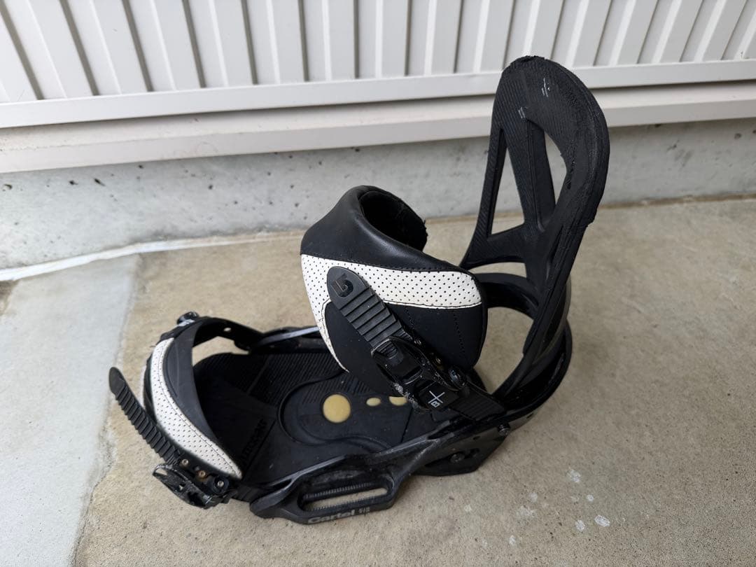 Burton Cartel スノーボードビンディング
