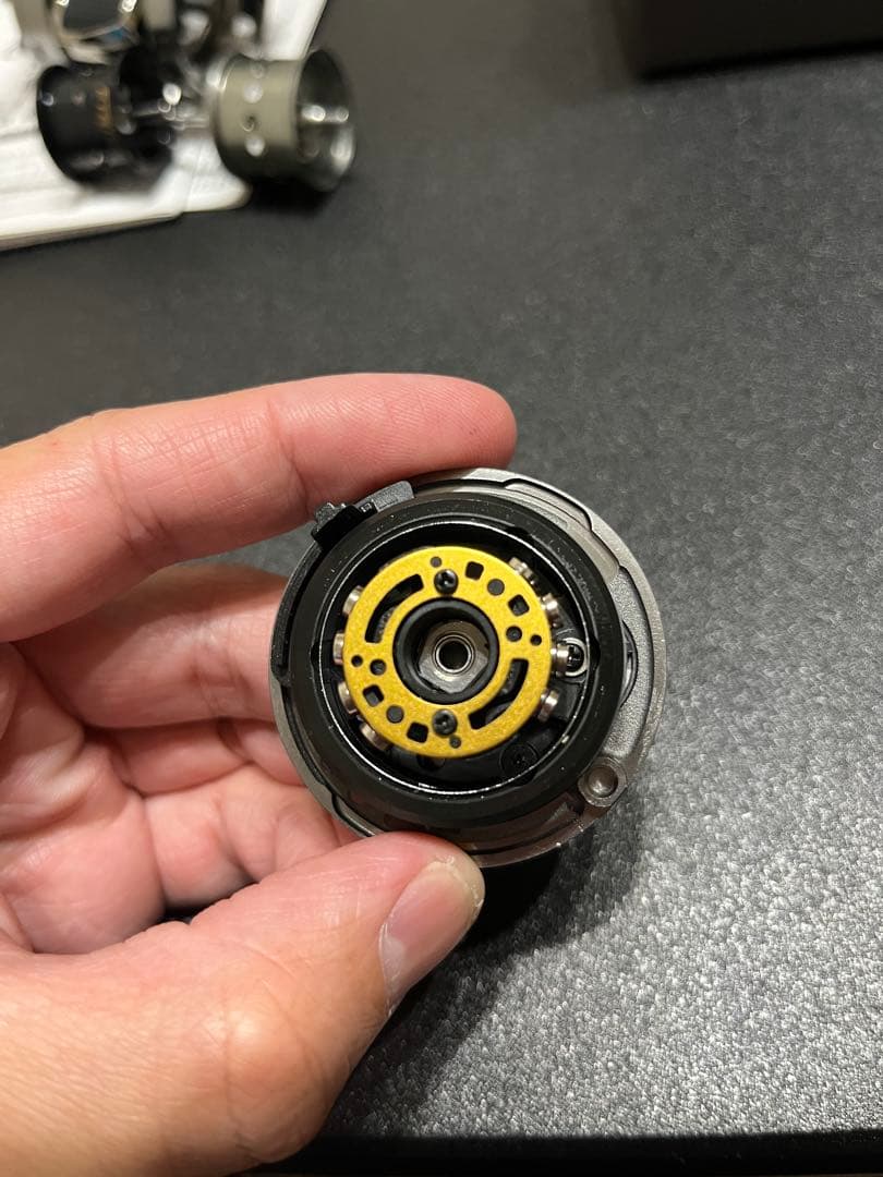 シマノ　23カルカッタコンクエストbfs XG左ハンドル