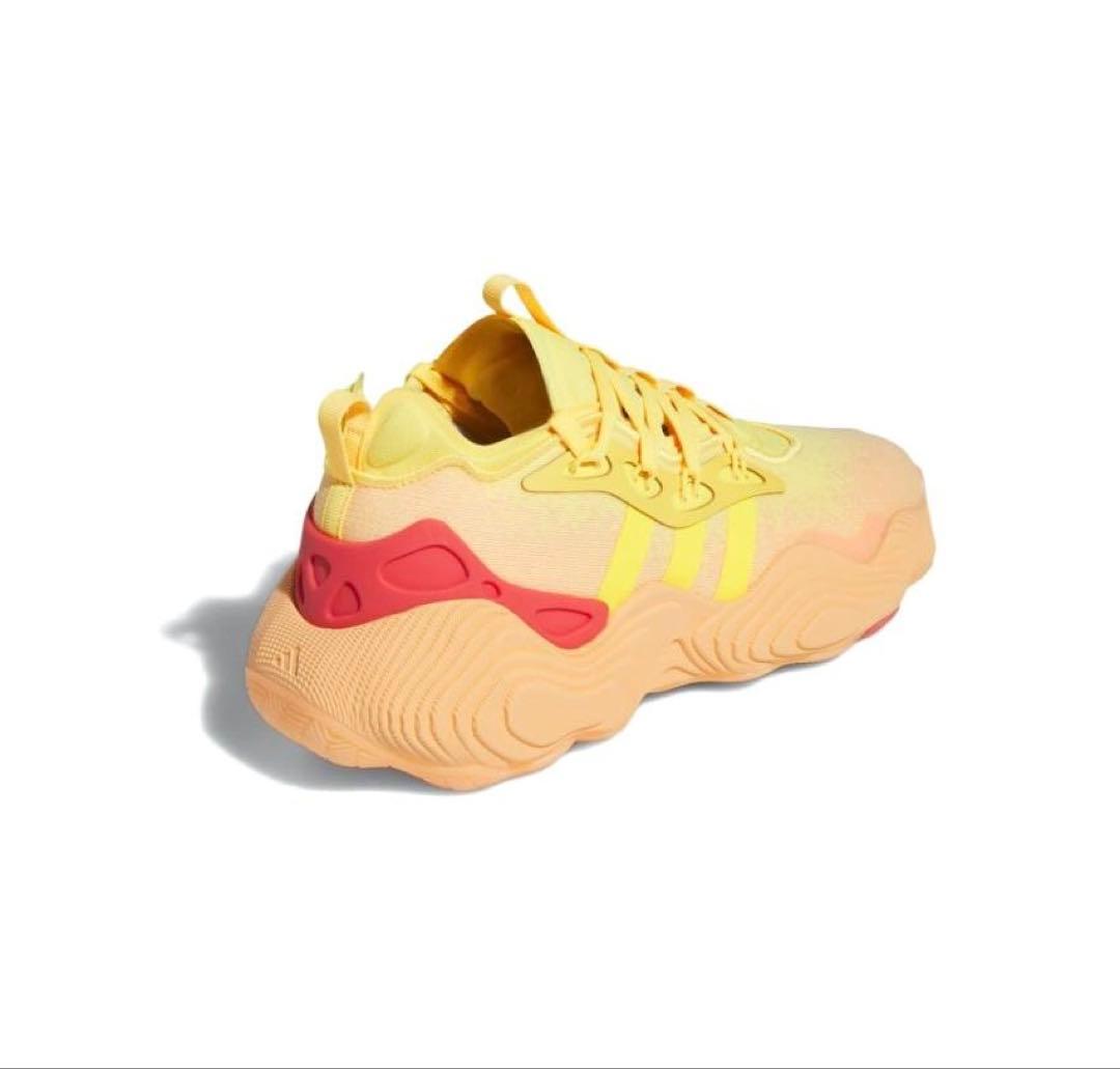 新品アディダスadidas バッシュTrae Young 3 スニーカー26.0