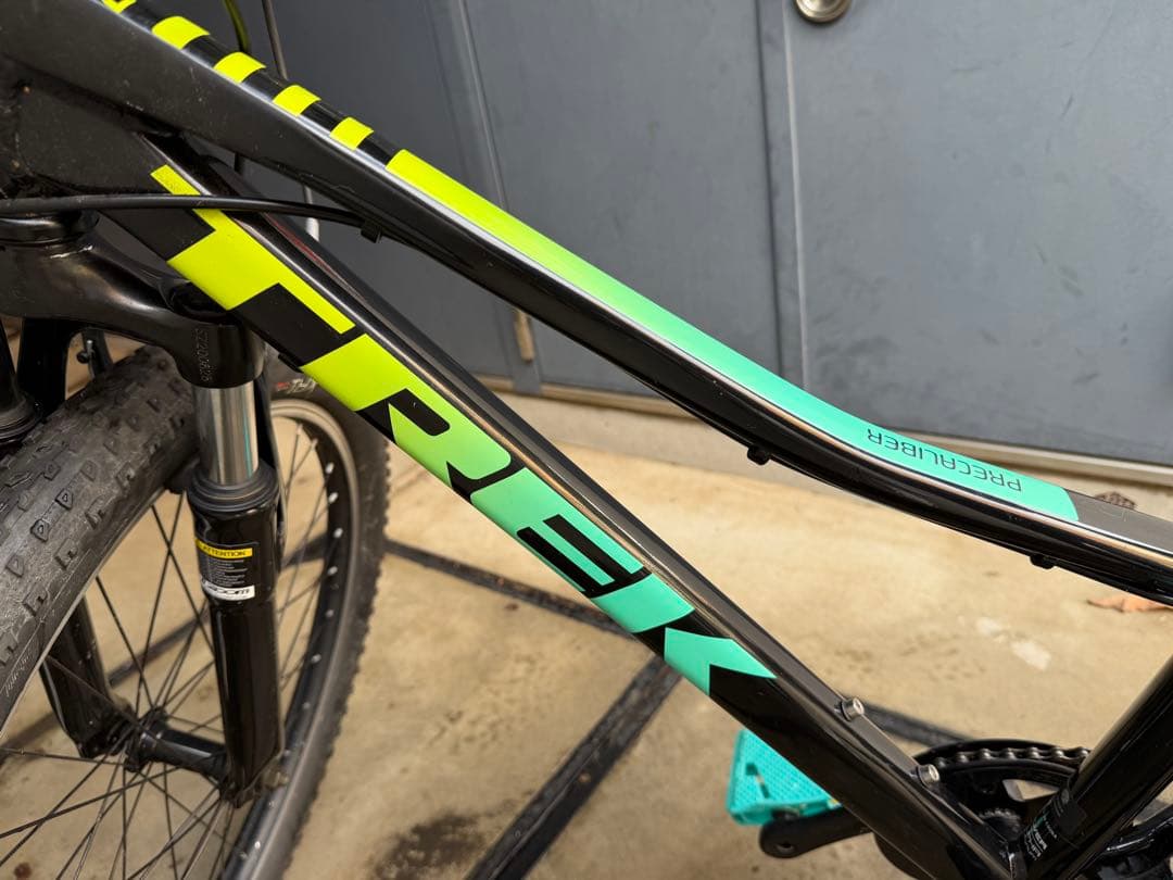 TREK トレック　24インチ マウンテンバイク ジュニア　女性