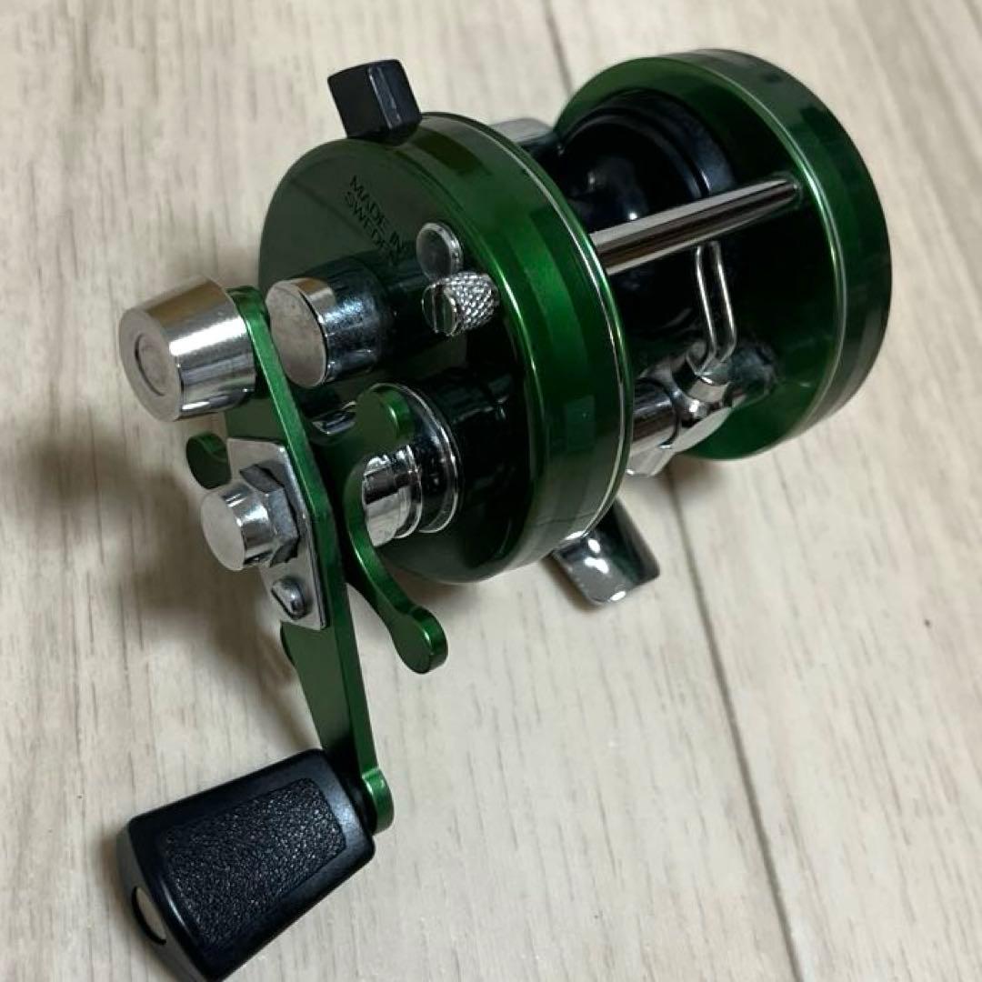Abu アンバサダー2500c IAR グリーン