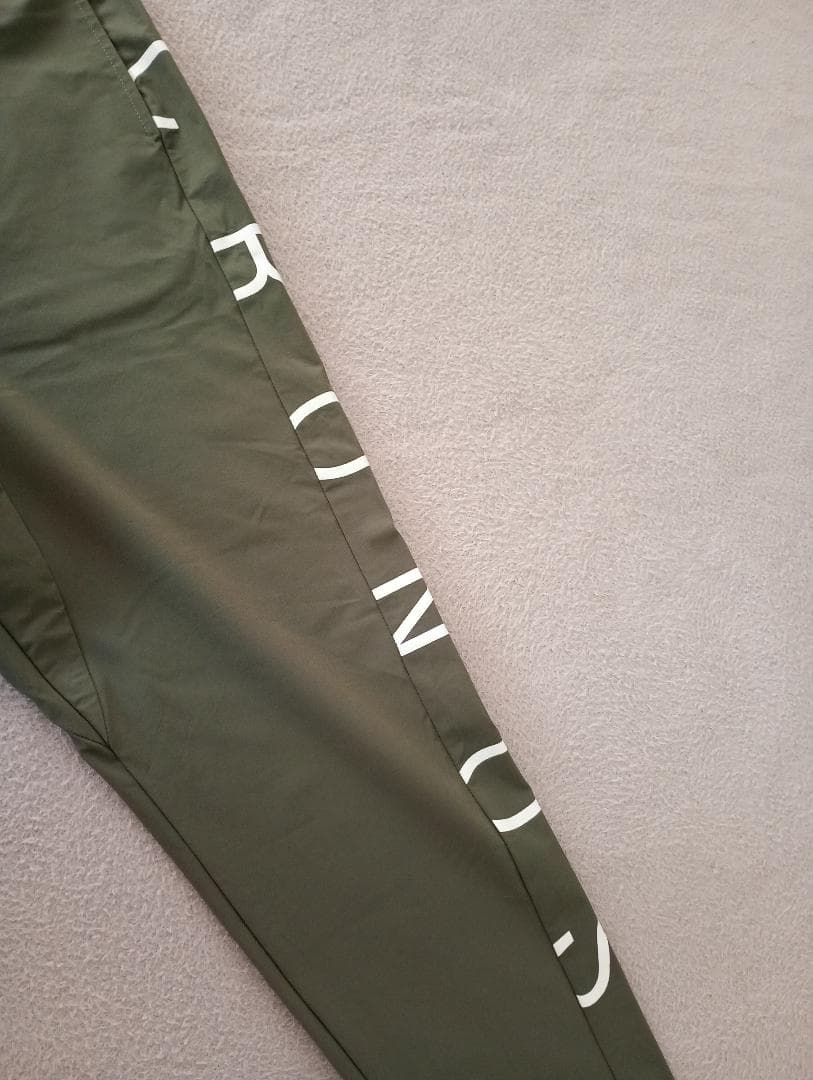 クロノス cronos　ボトムス　トラックパンツ ジョガー L