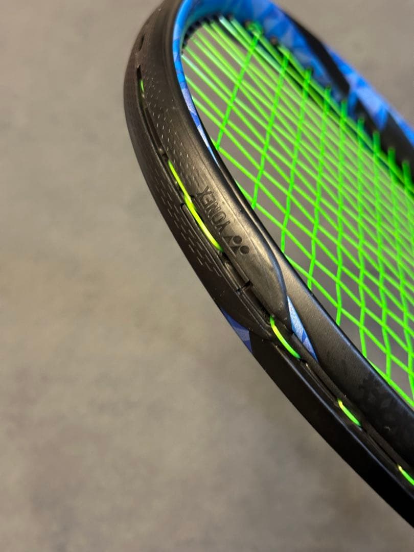 【美品】YONEX EZONE100 G1