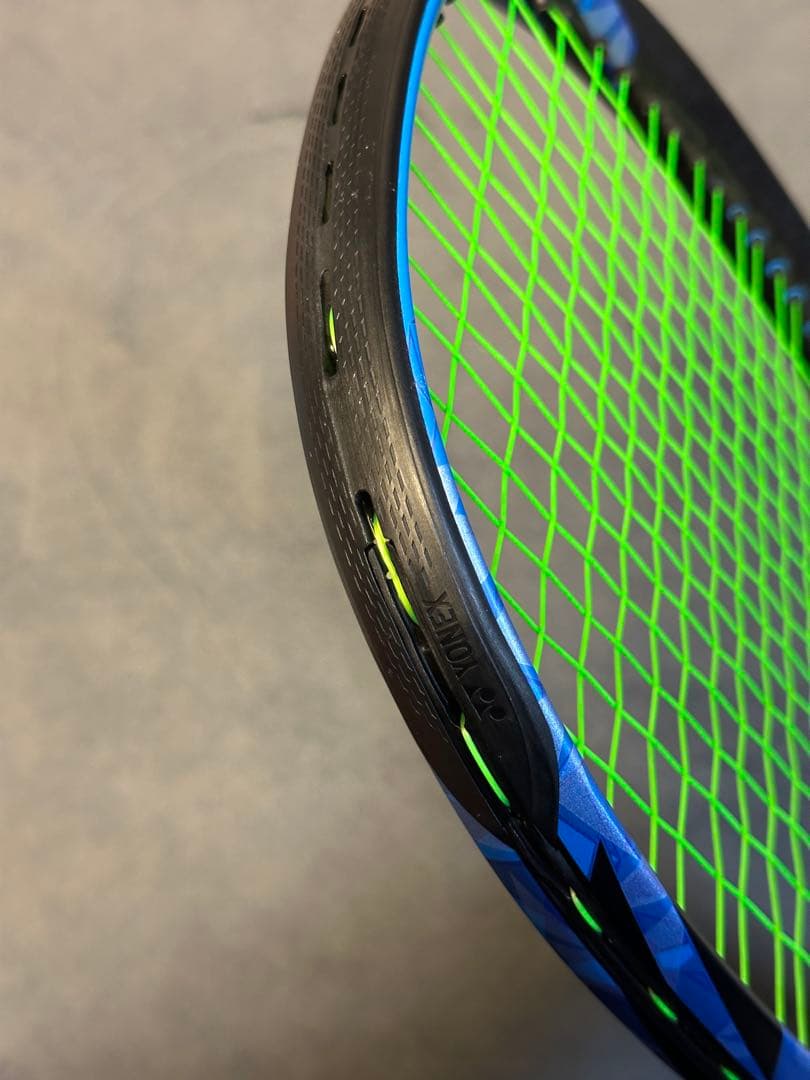 【美品】YONEX EZONE100 G1