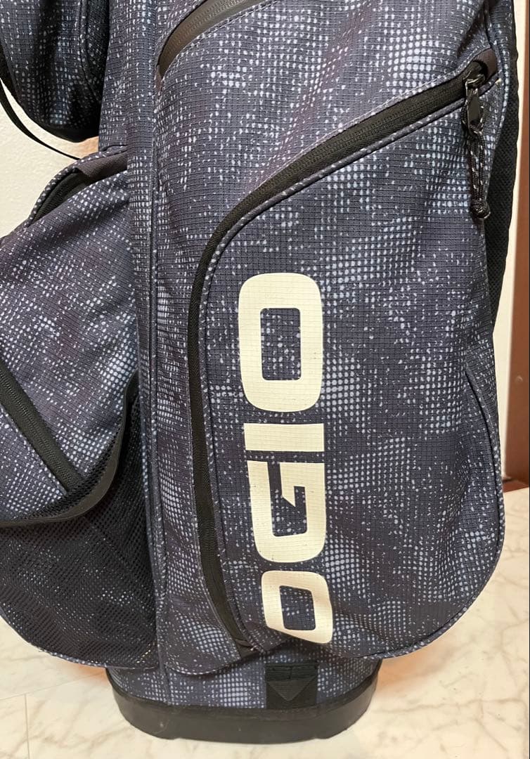 OGIO 14分割 キャディバッグ ネイビー、INNOVATIONフードカバー付