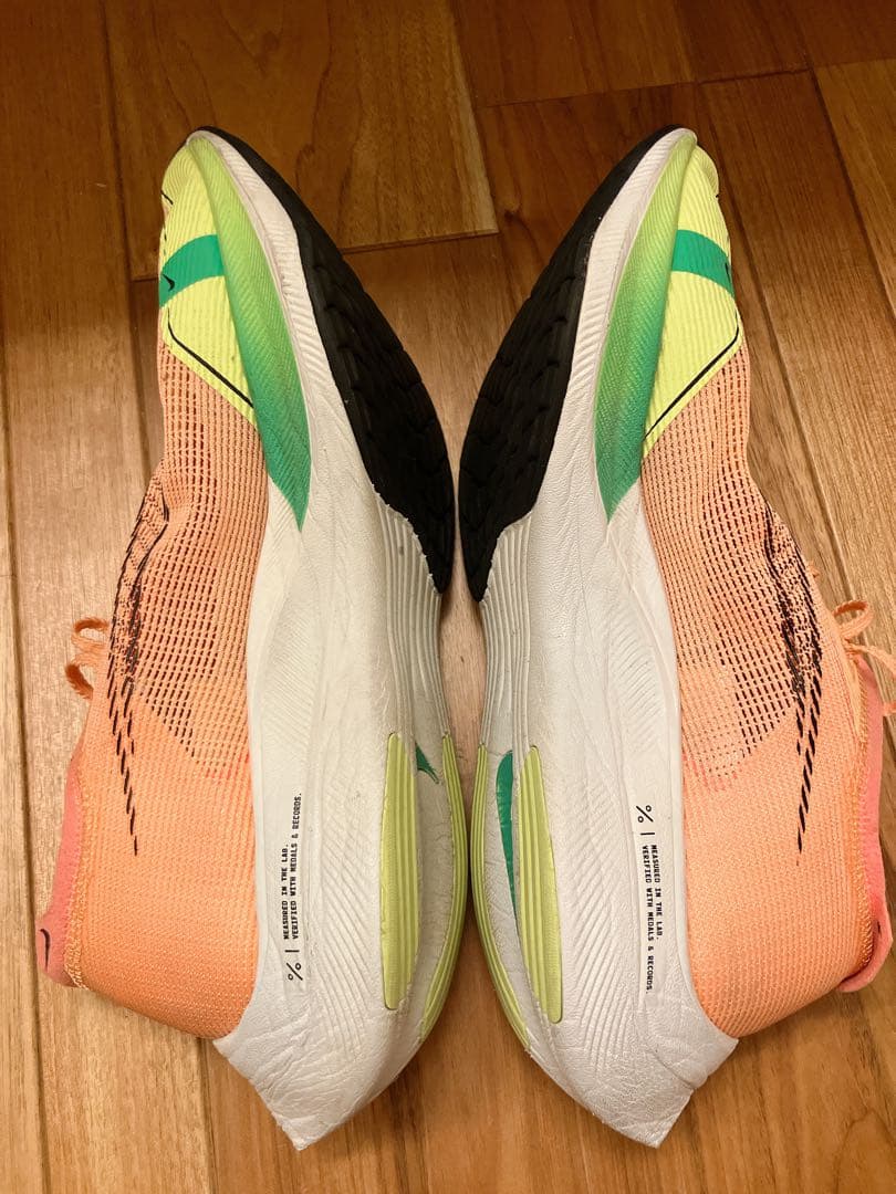 NIKE ウィメンズ　zoomX ヴェイパーフライ2ネクスト% 29cm