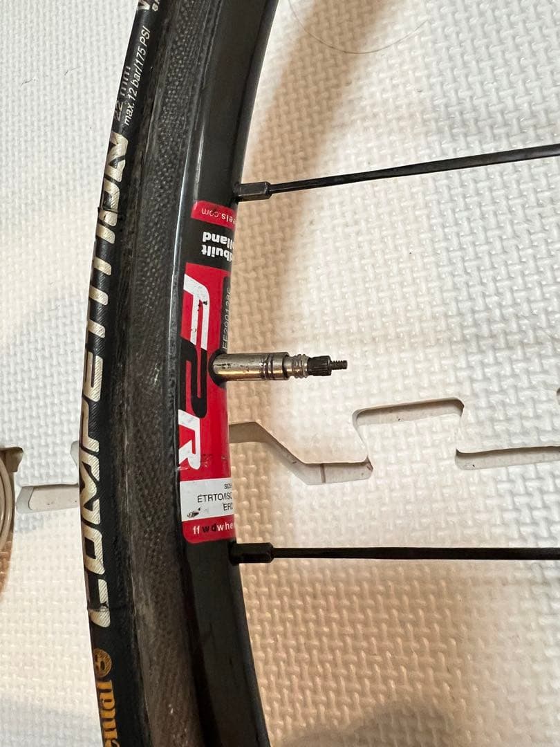 ファストフォワード（FFWD）F2R 240s カーボンチューブラー ホイール