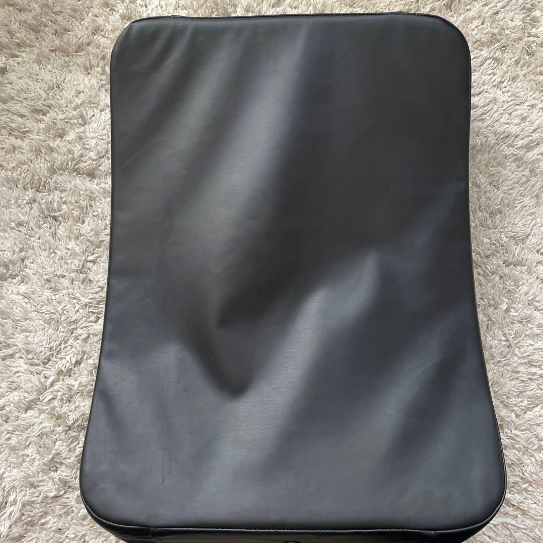 【新品・未使用】キックボクシング用 元値26000 本革 ISAMI