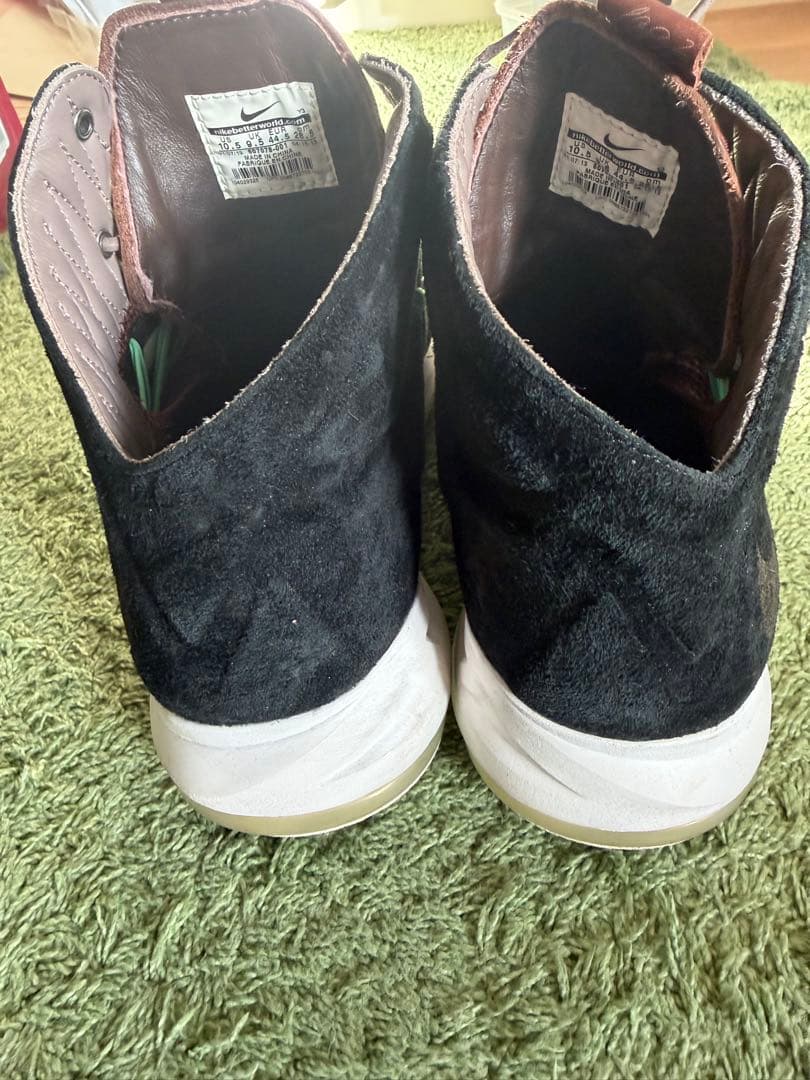 Nike LeBron 10バスケットスニーカー限定品