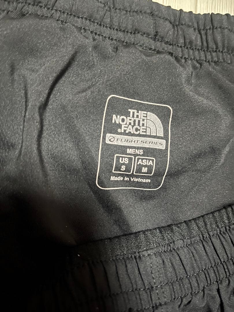 THE NORTH FACE ブラック ランニングショーツ 新品タグ付き