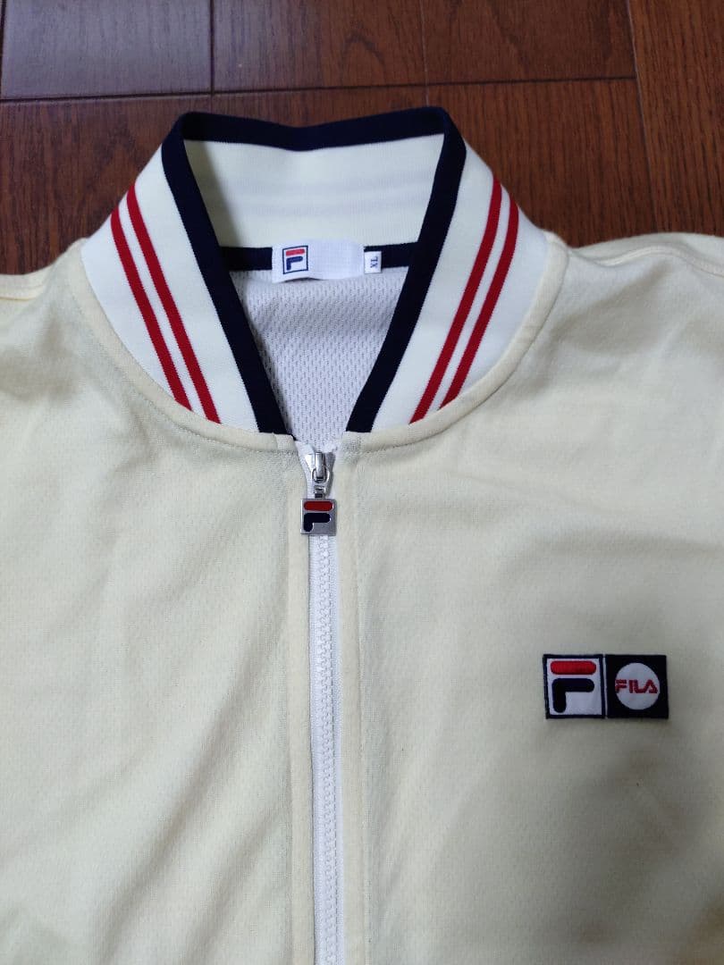 FILA ジャケットとパンツ セット クリーム色