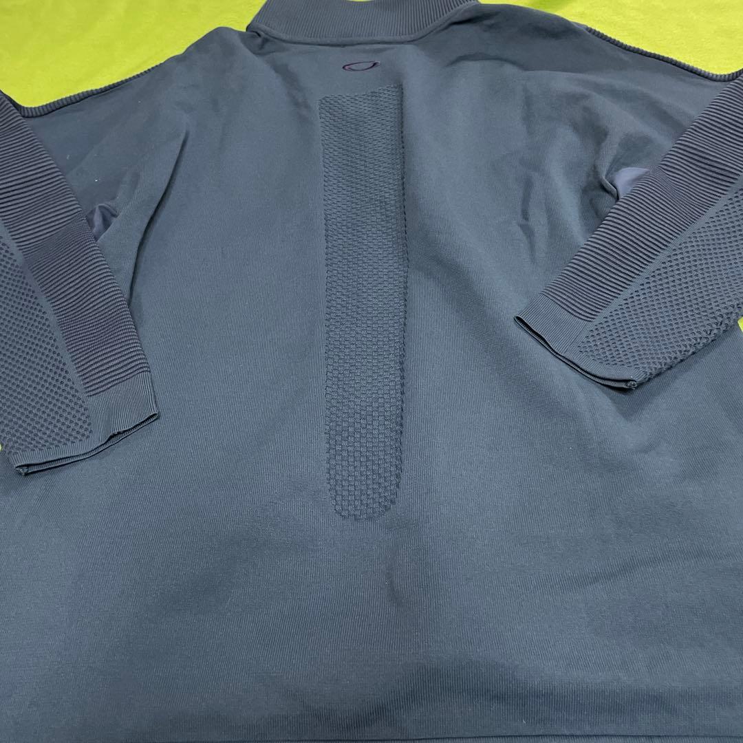 オークリー　メンズゴルフハーフジップトレーナー　2XL 紺色