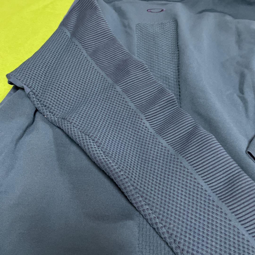 オークリー　メンズゴルフハーフジップトレーナー　2XL 紺色
