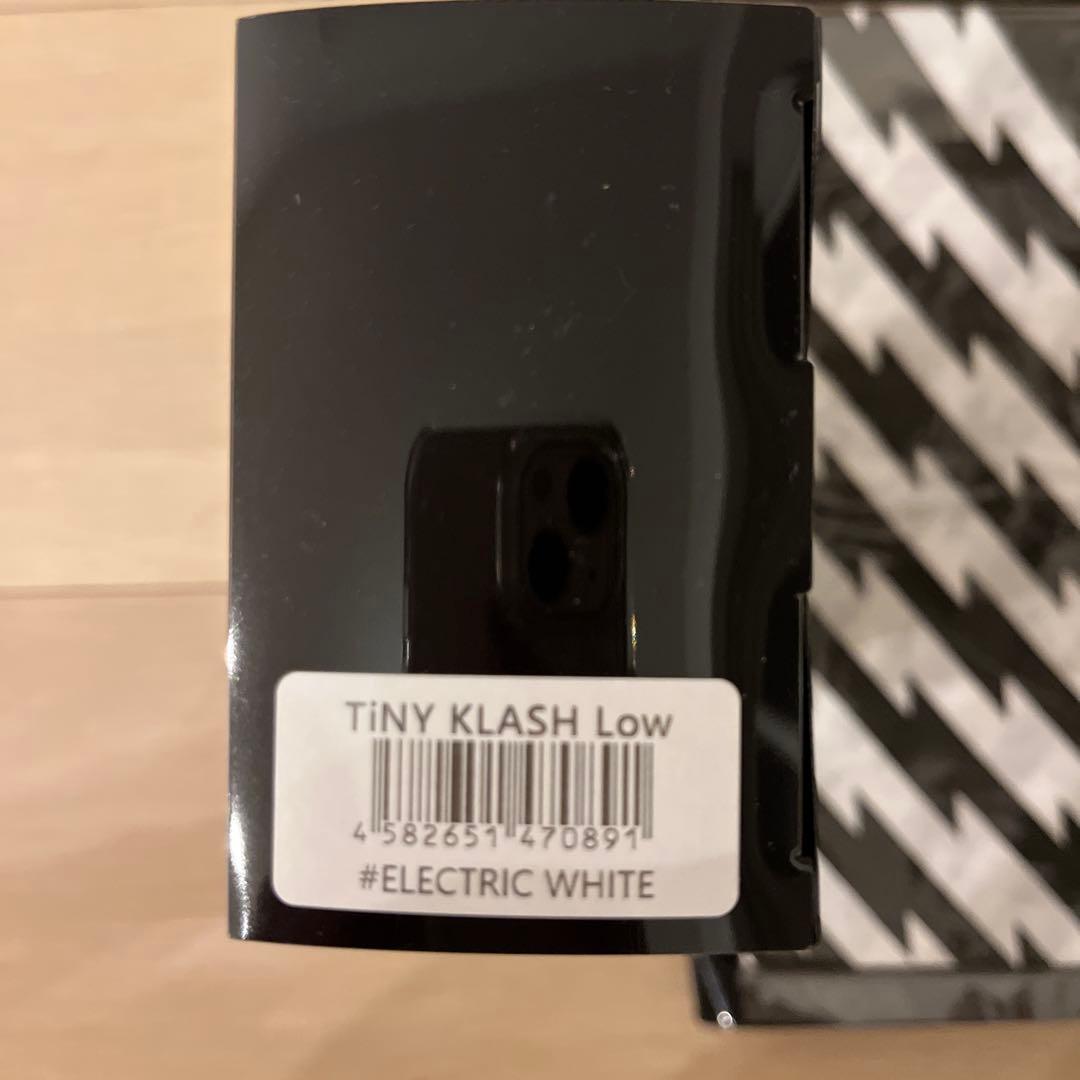 DRT TiNYKLASH LowタイニークラッシュELECTRIC WHITE
