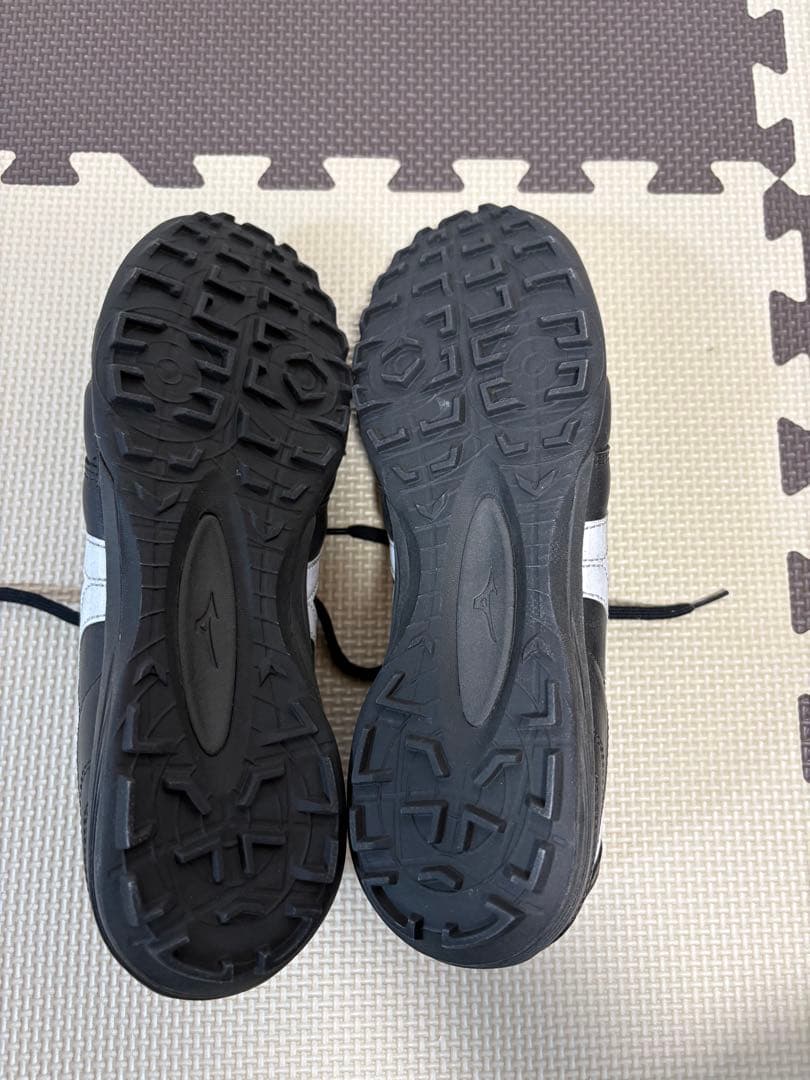 ミズノ MORELIA TF/モレリア TF ブラック×ホワイト mizuno