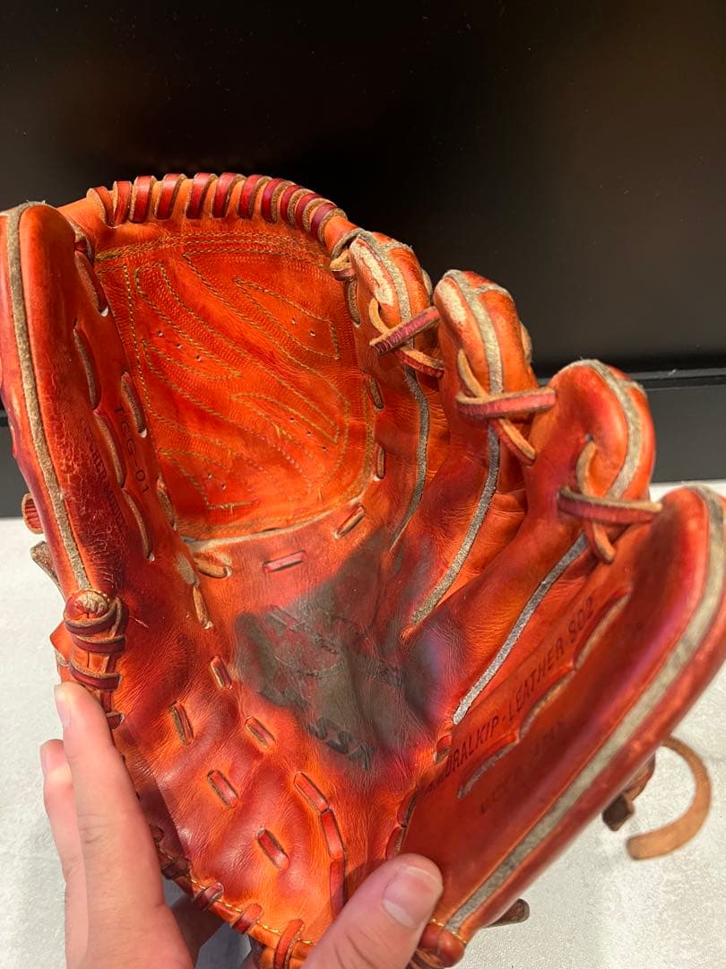 SSK硬式投手用グローブ　トライチャージ