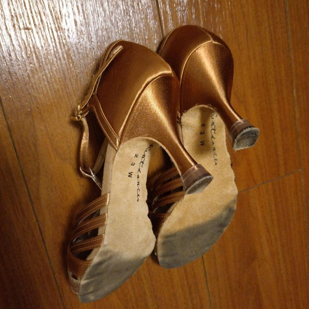 【極美品】社交ダンス　シューズ　サンダル　ラテン　ユリアモデル　競技ダンス