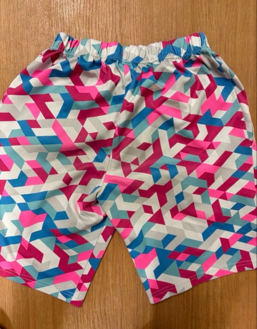 YONEX ハーフパンツ　Lサイズ