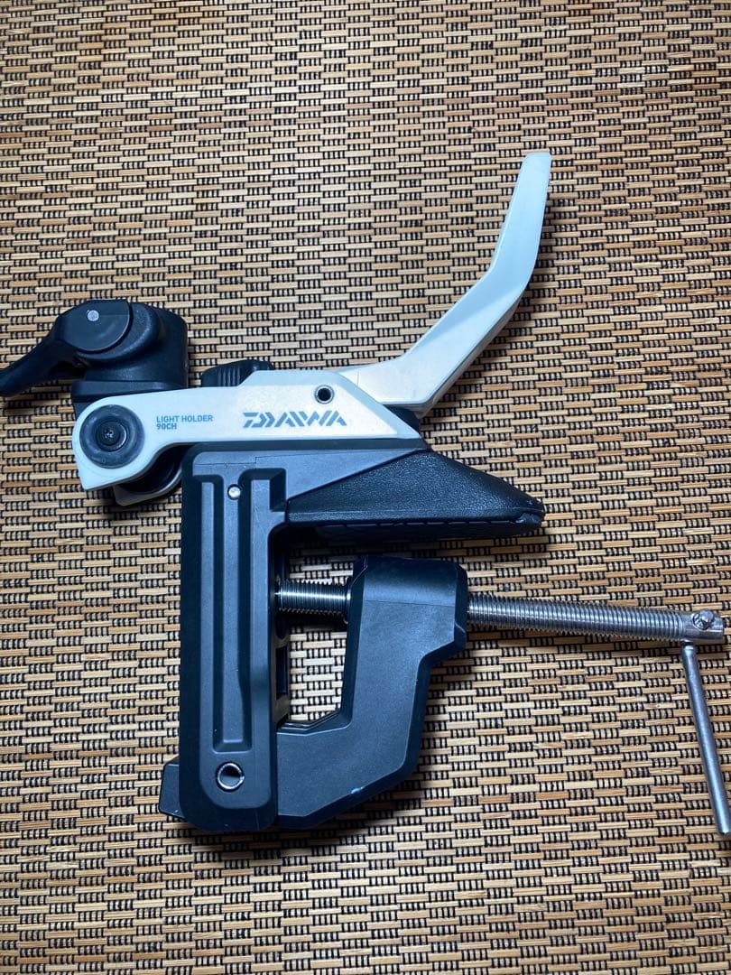 【美品】DAIWA ダイワ ライトホルダー　90CH