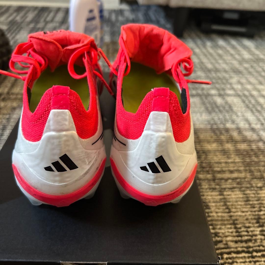 adidas プレデター