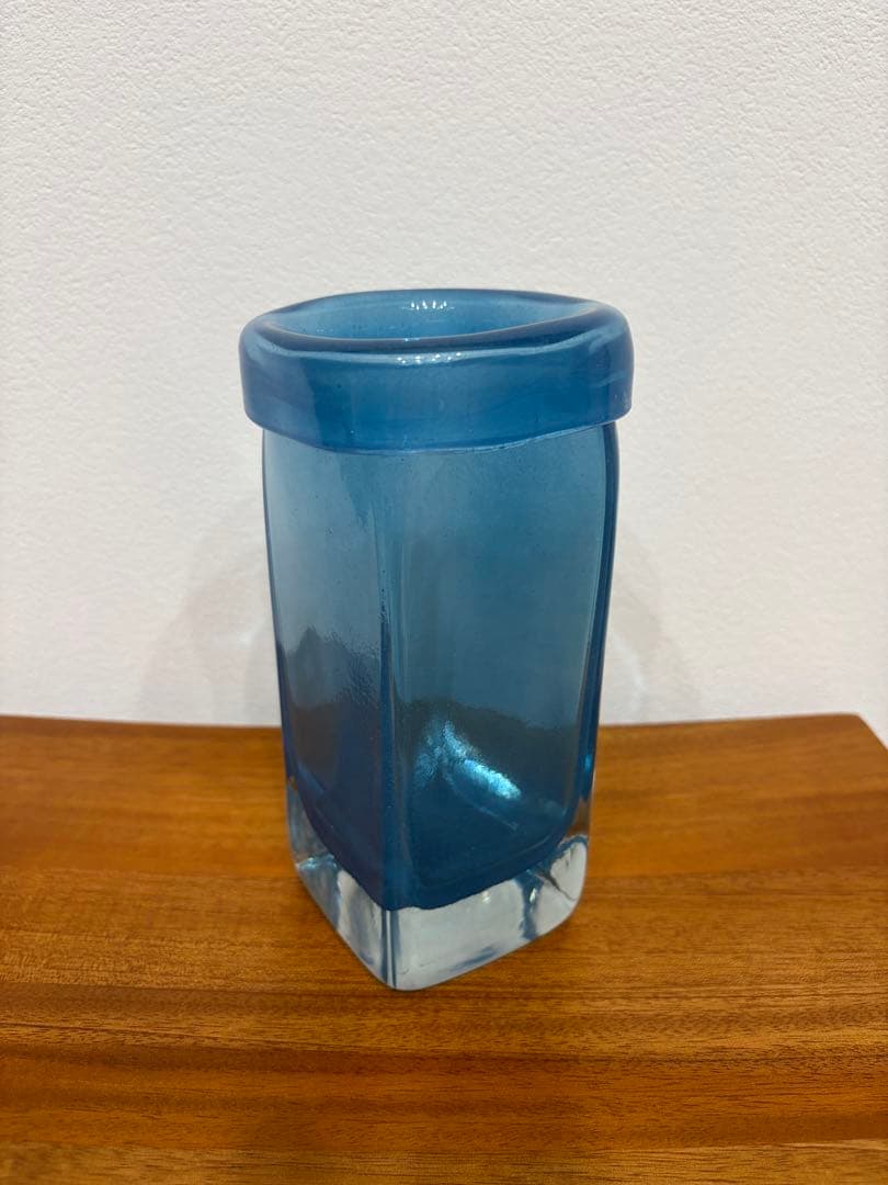 【VOLGA / ヴォルガ】SVALIN VASE S花器 / 青色
