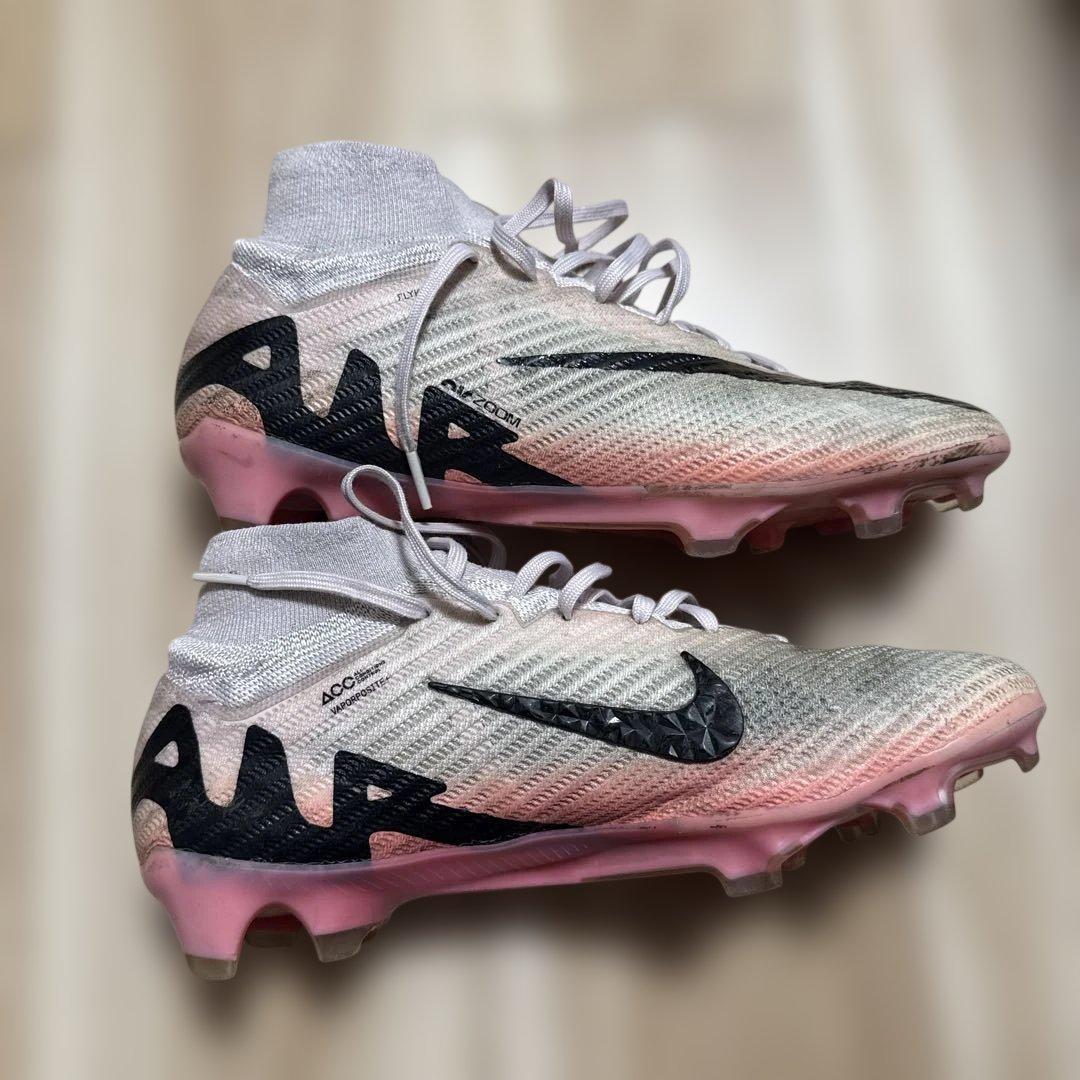 Nike ACG サッカーシューズ・スパイク
