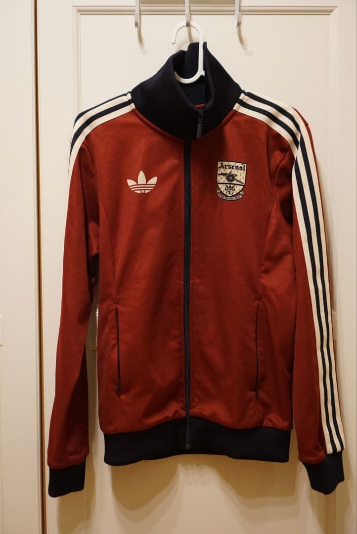 【新品タグ有】完売モデル　アーセナルFC　トラックジャケット