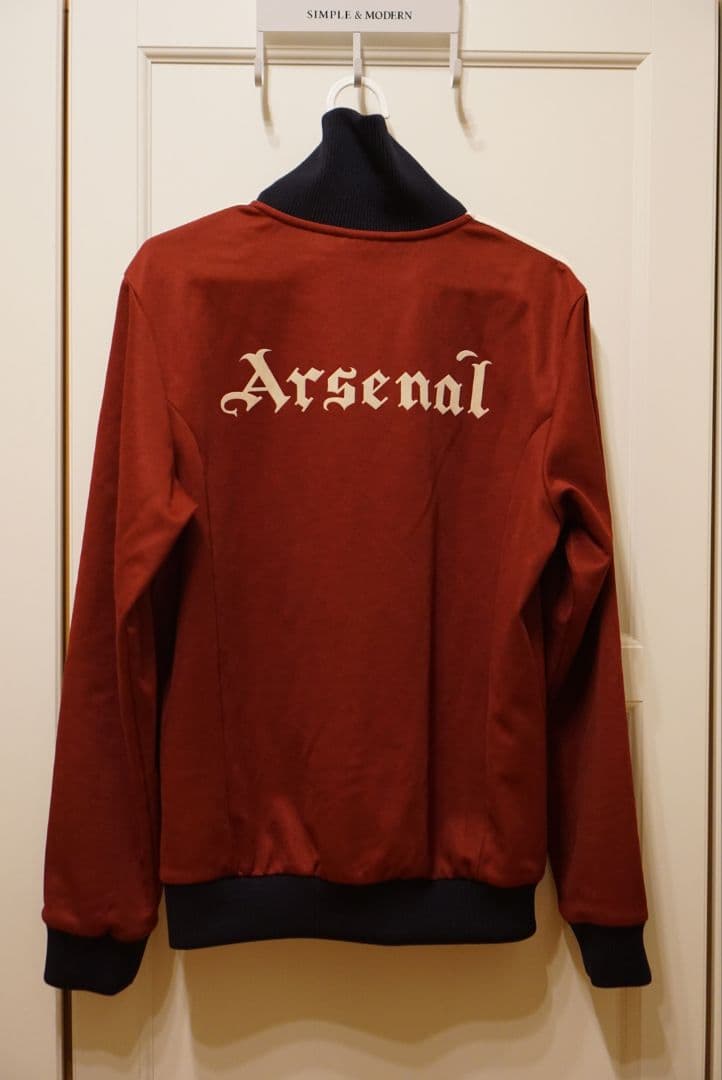【新品タグ有】完売モデル　アーセナルFC　トラックジャケット