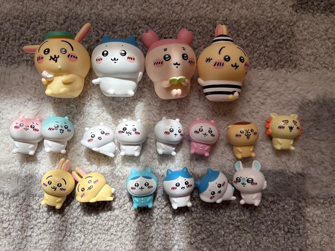 ちいかわグッズまとめ売り　ぬいぐるみ　カード　ソフトフィギュア