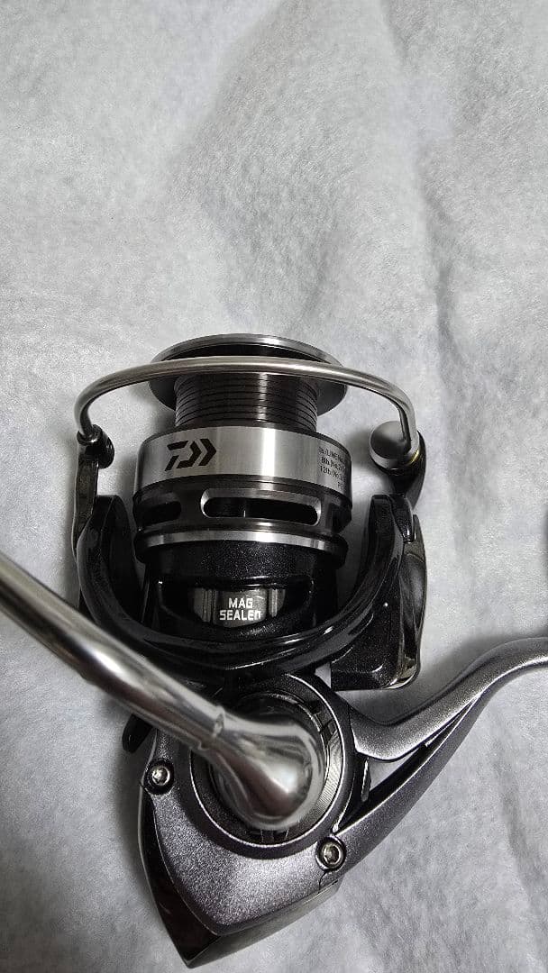 Daiwa CALDIA 2500 スピニングリール