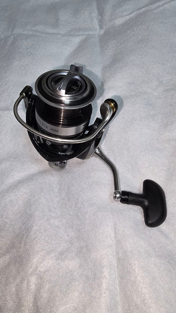 Daiwa CALDIA 2500 スピニングリール