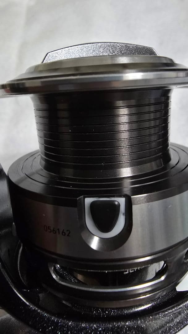 Daiwa CALDIA 2500 スピニングリール