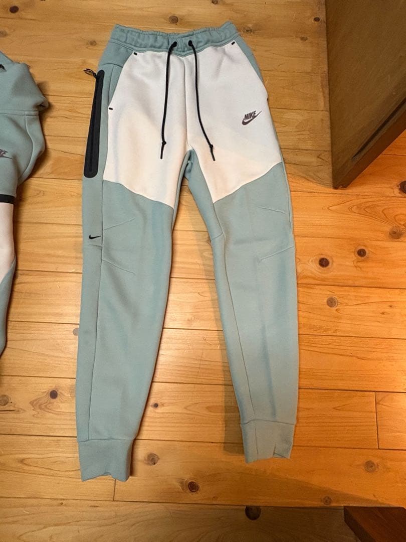 Nike ジャージ上下セット 水色/ホワイト