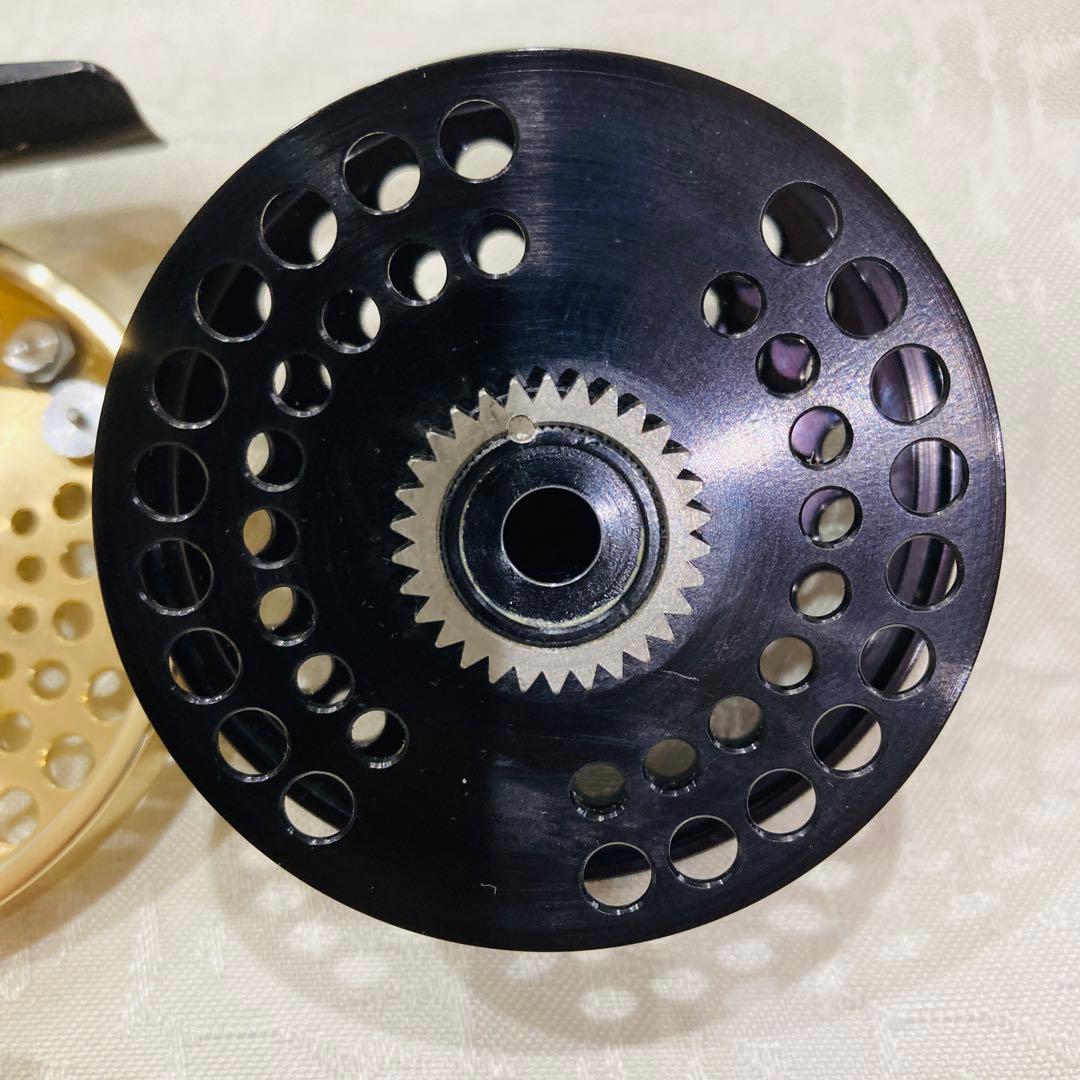 【希少】エーベル　Abel TR1 USA フライリール　ゴールド