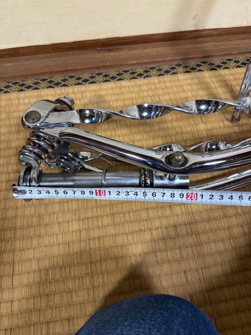 スプリンガーフォーク クロムメッキ ツイスト