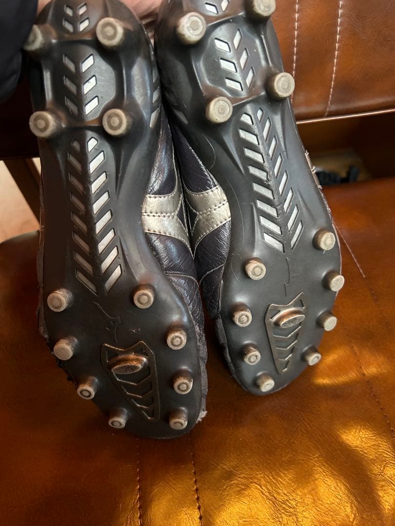 Mizuno Professional Model ブラックスパイクシューズ