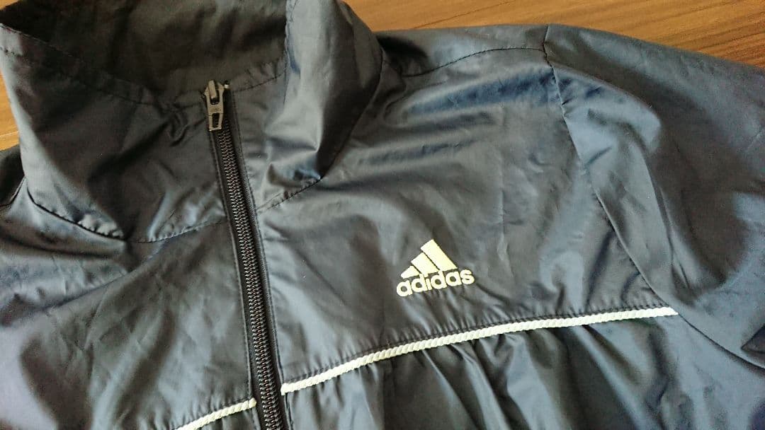 新品 ADIDAS ジャケット パーカー レディースＳ ネイビー 防風 速乾