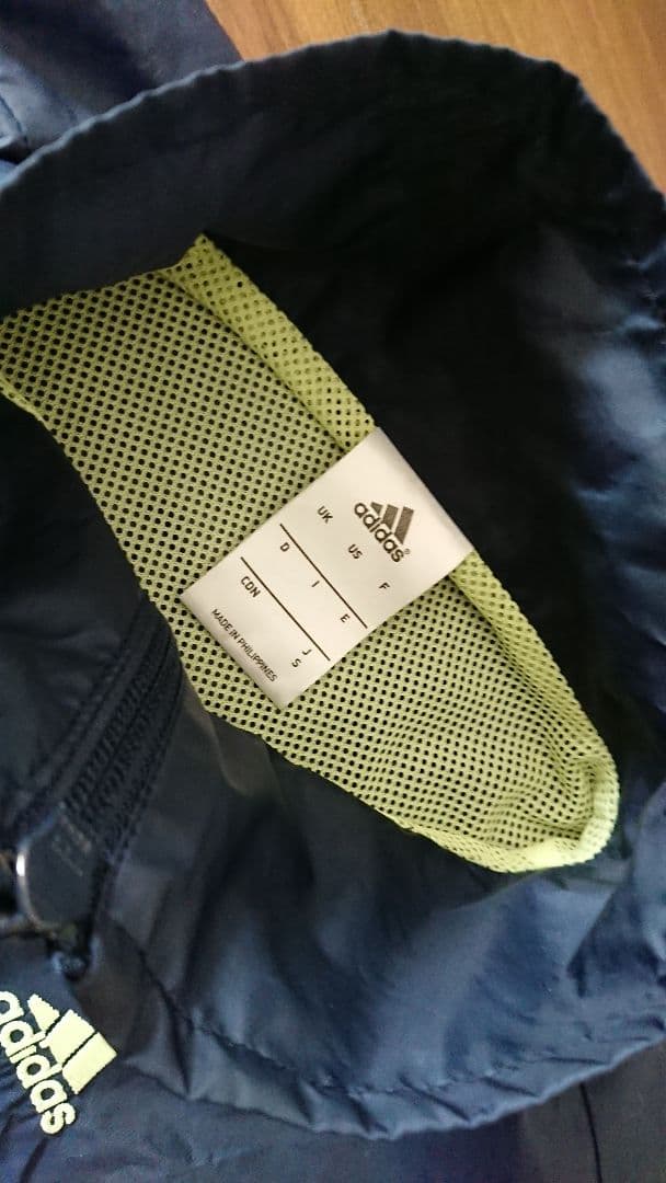 新品 ADIDAS ジャケット パーカー レディースＳ ネイビー 防風 速乾