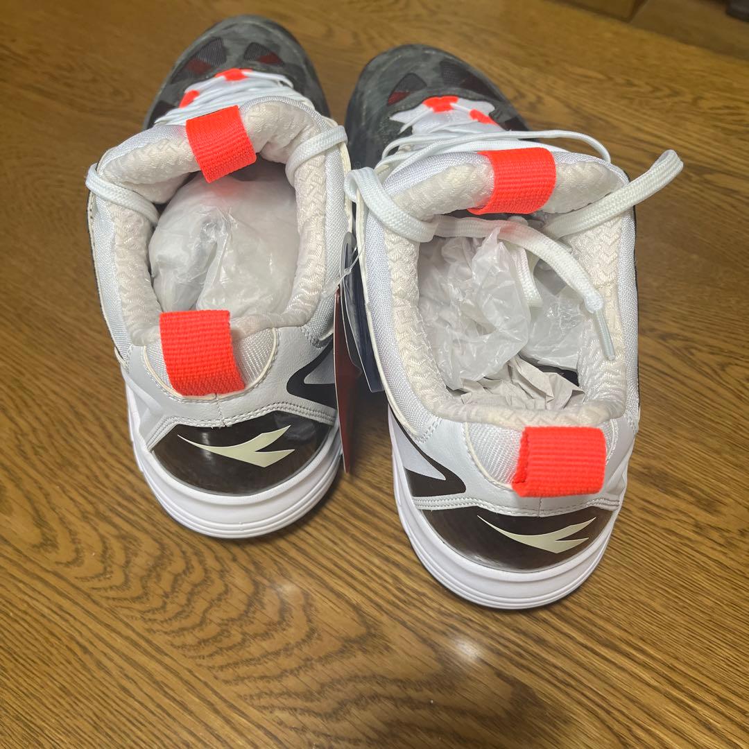 diadora テニスシューズ 28.5cm