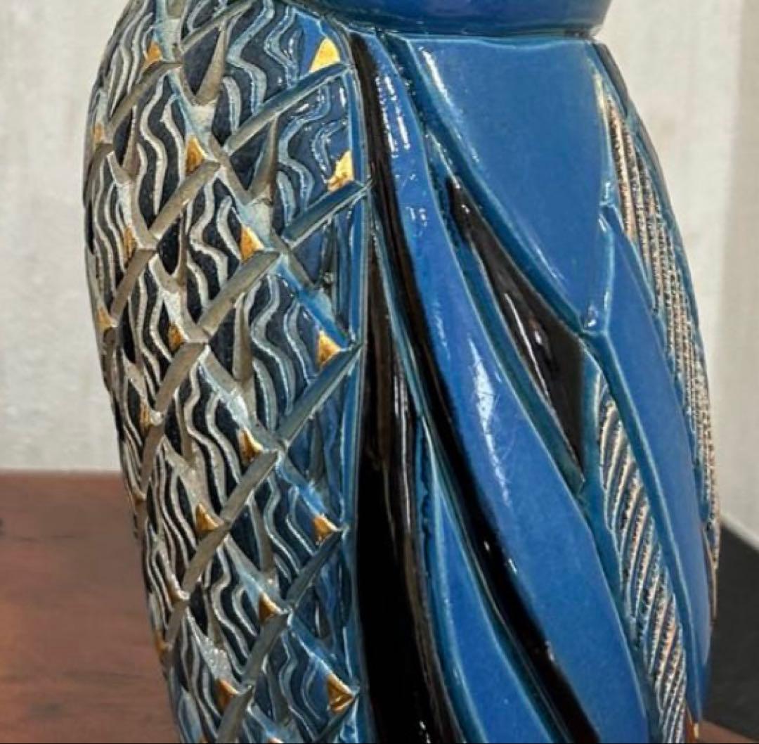 ウルグアイ　リンコナダ　陶器製ふくろう　（大）　￼金彩あり　高さ約20㎝