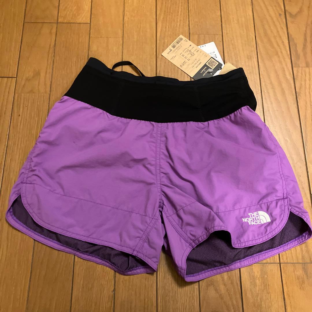 新品　THE NORTH FACE ランニングパンツ　紫　レディース M-L