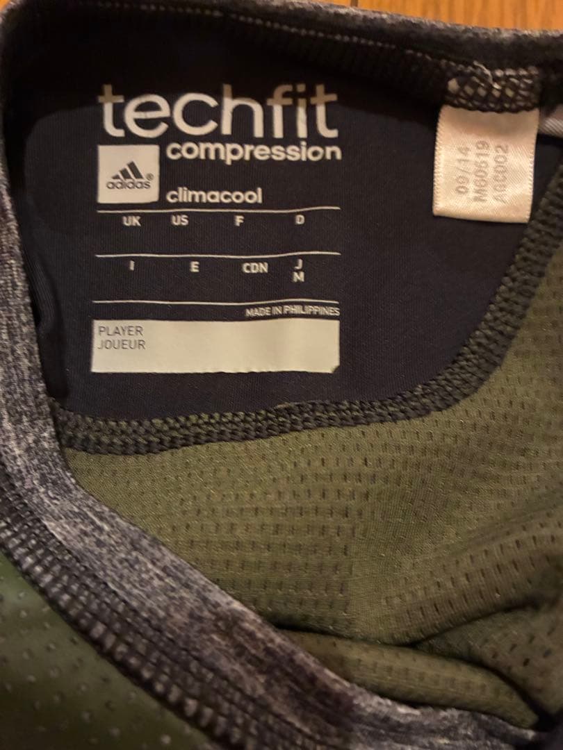 adidas techfit コンプレッションシャツ M ブラック/グリーン