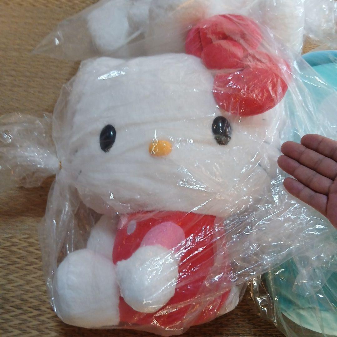 新品３体■サンリオぬいぐるみ特大　キティーちゃん　シナモンロール　ハンギョドン