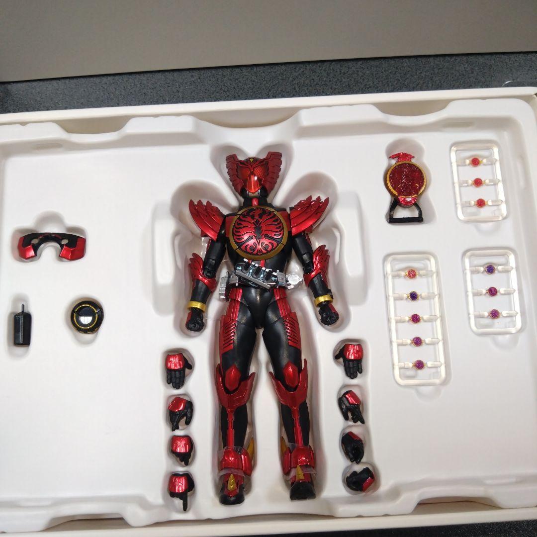 S.H.Figuarts (真骨彫製法) 仮面ライダーオーズ タジャドルコンボ…