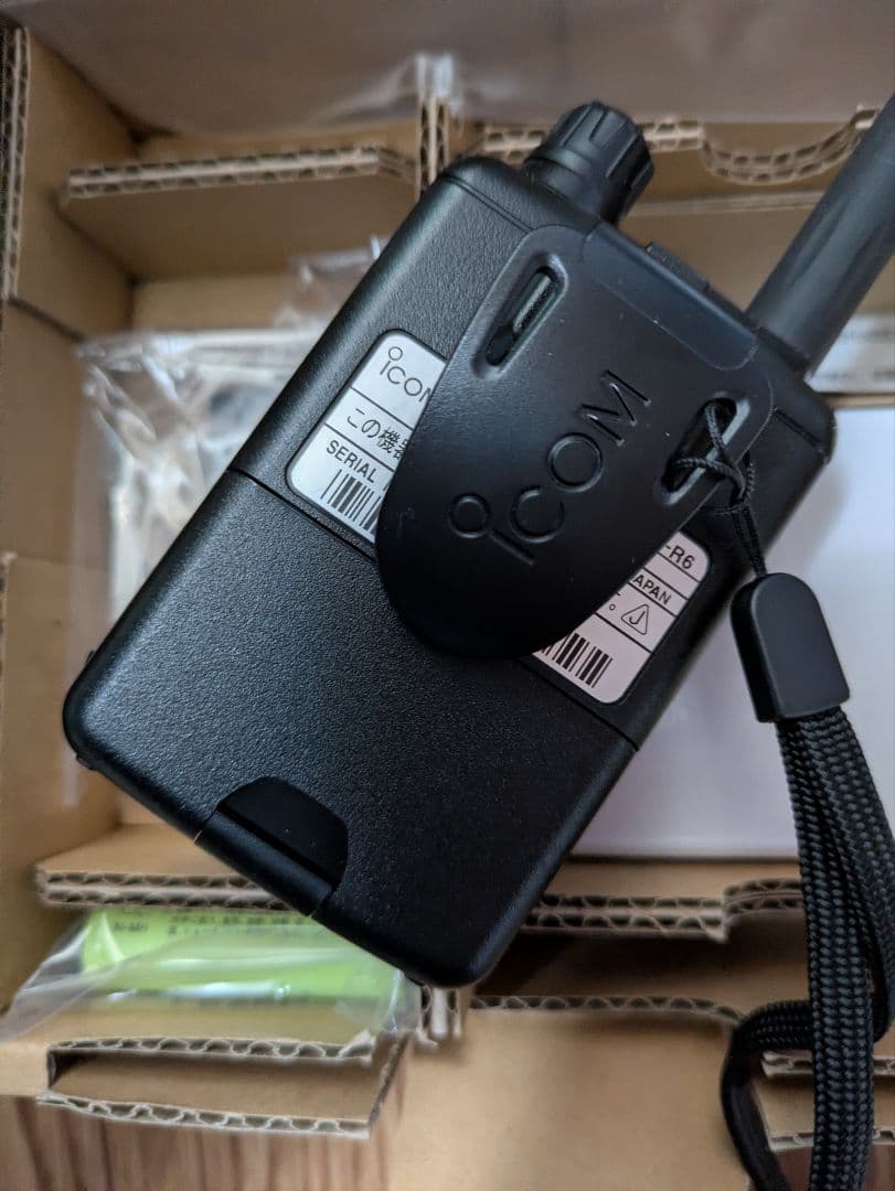 ICOM IC-R6 広帯域受信機 受信改造済 ワイドバンドレシーバ 保証期間中