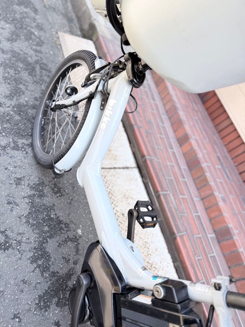 子供乗せ　3人　ブリヂストン　電動アシスト自転車 チャイルドシート付き