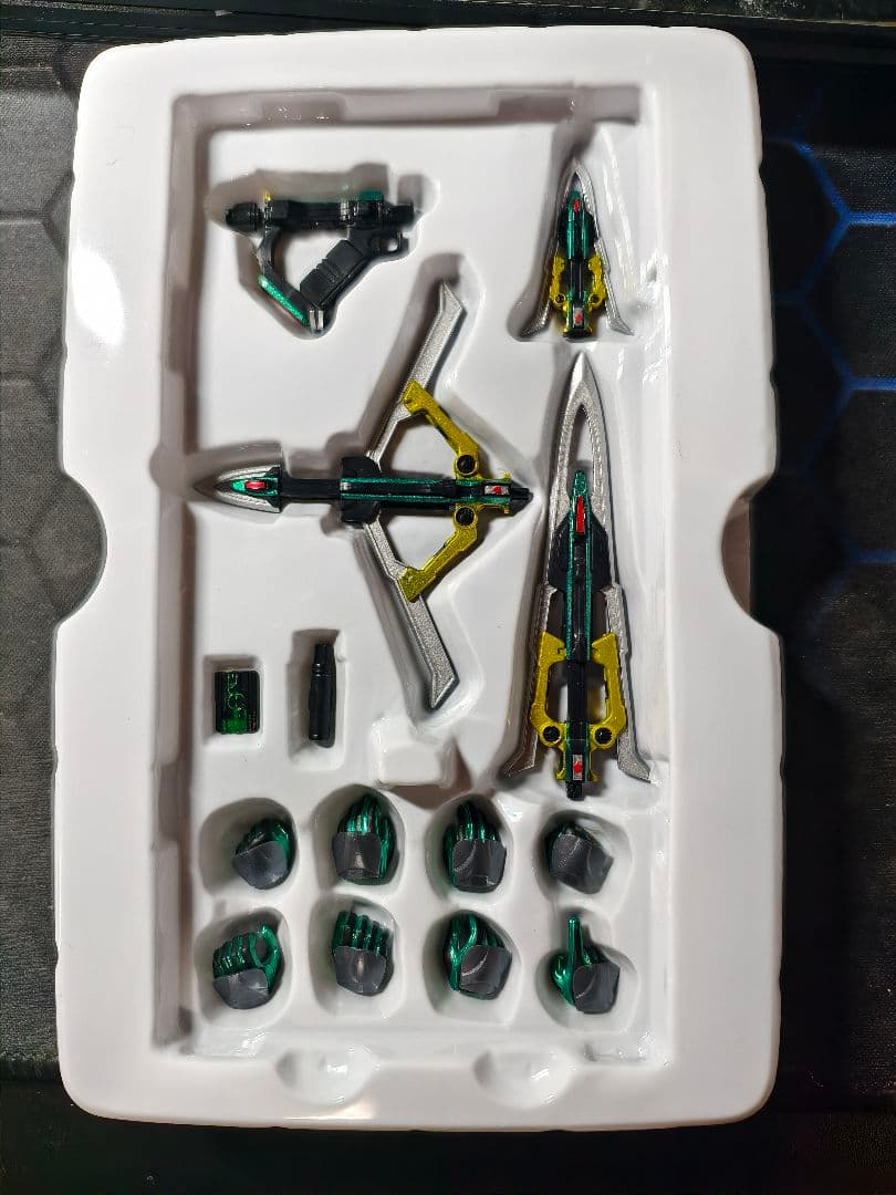 BANDAI SHFiguarts 真骨彫製法 仮面ライダーゼロノス