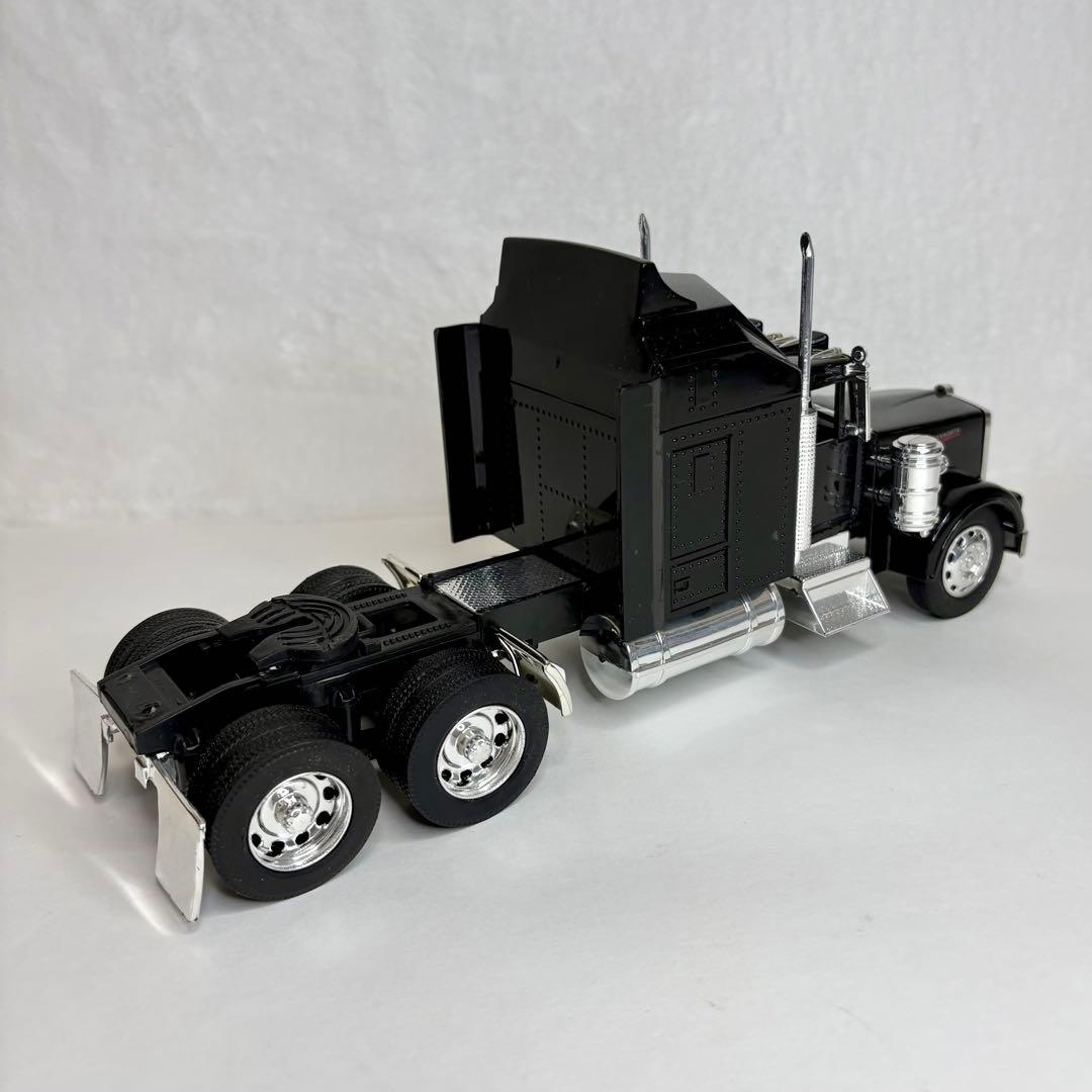 ブラックバイソン NewRay モデル379 トレーラー 1/32
